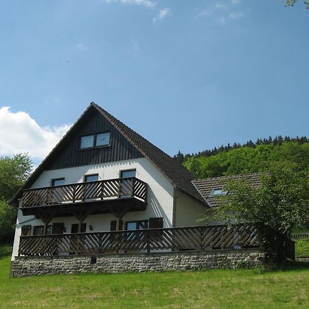 Nice Holiday Home Near Ski Area Medebach Eksteriør billede